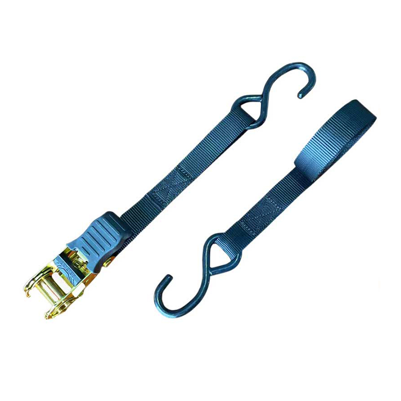 1'' x 15' mehrfarbiger Ratschengurt mit Daumengriff und vinylbeschichteten S-Haken