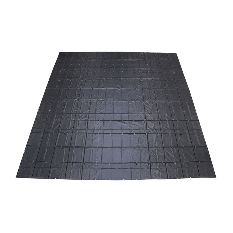 Die schwarze Plane von Light Weight Machinery